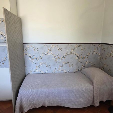 The Shell - New Interior Look But Same Old Charme 200Mt From The Sea With Garden And Parking Nearby Appartement Imperia Buitenkant foto