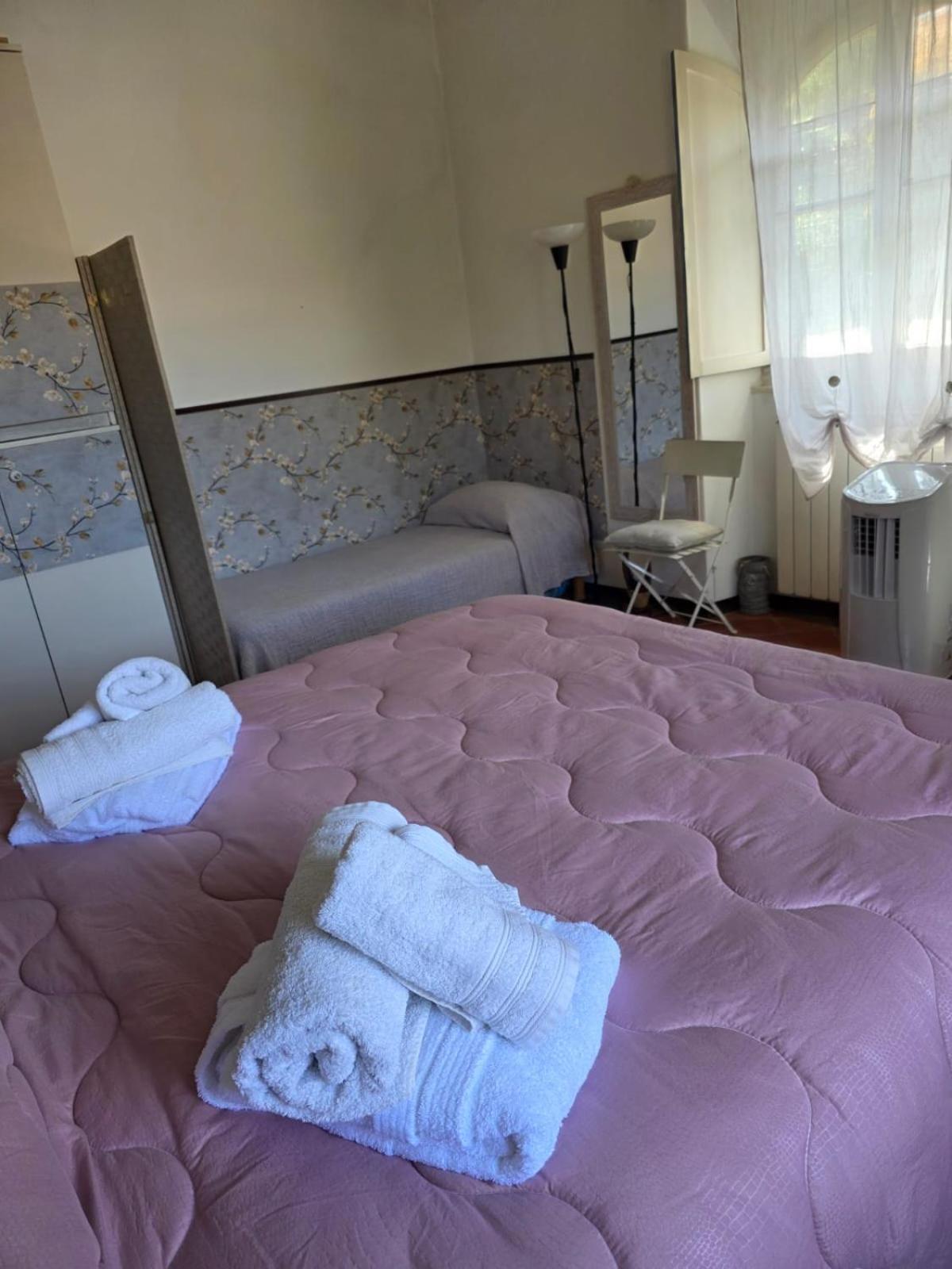 The Shell - New Interior Look But Same Old Charme 200Mt From The Sea With Garden And Parking Nearby Appartement Imperia Buitenkant foto
